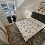 Kola Appartamento Banići