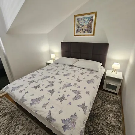 Διαμέρισμα Kola Banići